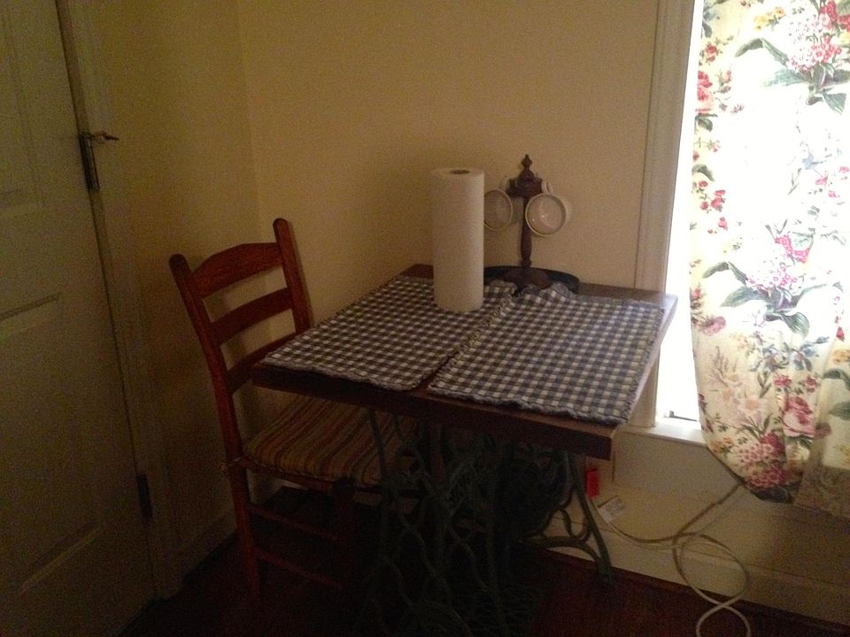 2nd image of 6333 Coxe Rd #4