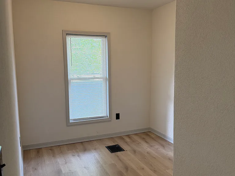 12 Mohawk St #3 — Photo 11