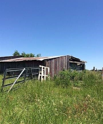 3rd image of 195 Hill County Road 1413 W