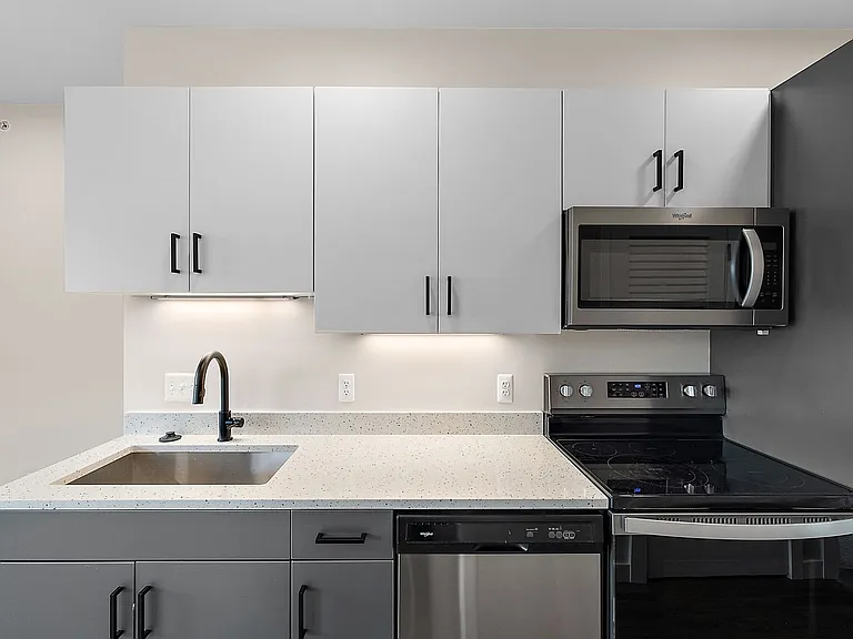 7631 E Lafayette St — Photo 31