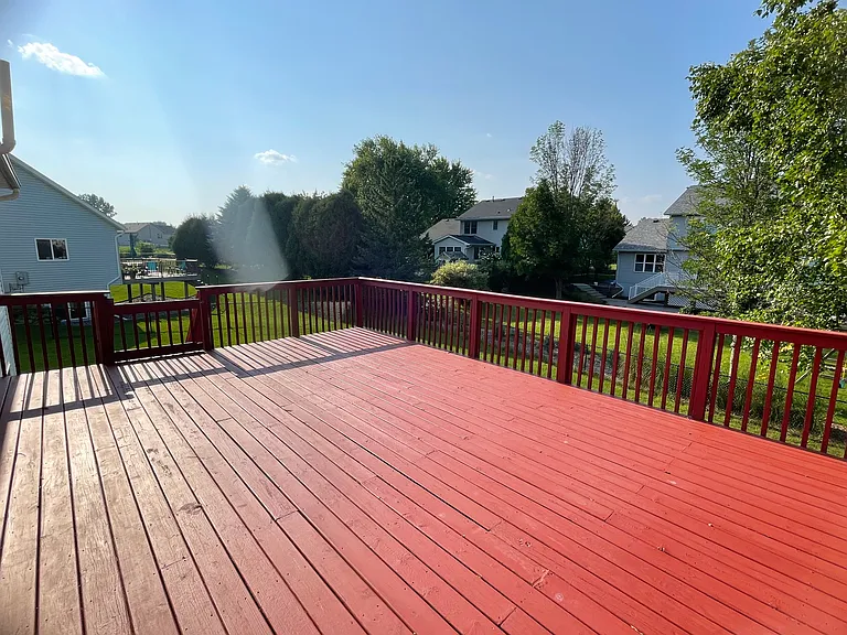 929 Plymouth Ln NW — Photo 6