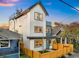 3015 61st Ave SW, Seattle, WA 98116