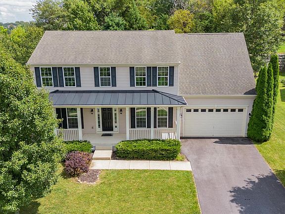 3rd image of 2105 Fieldbrook Ln