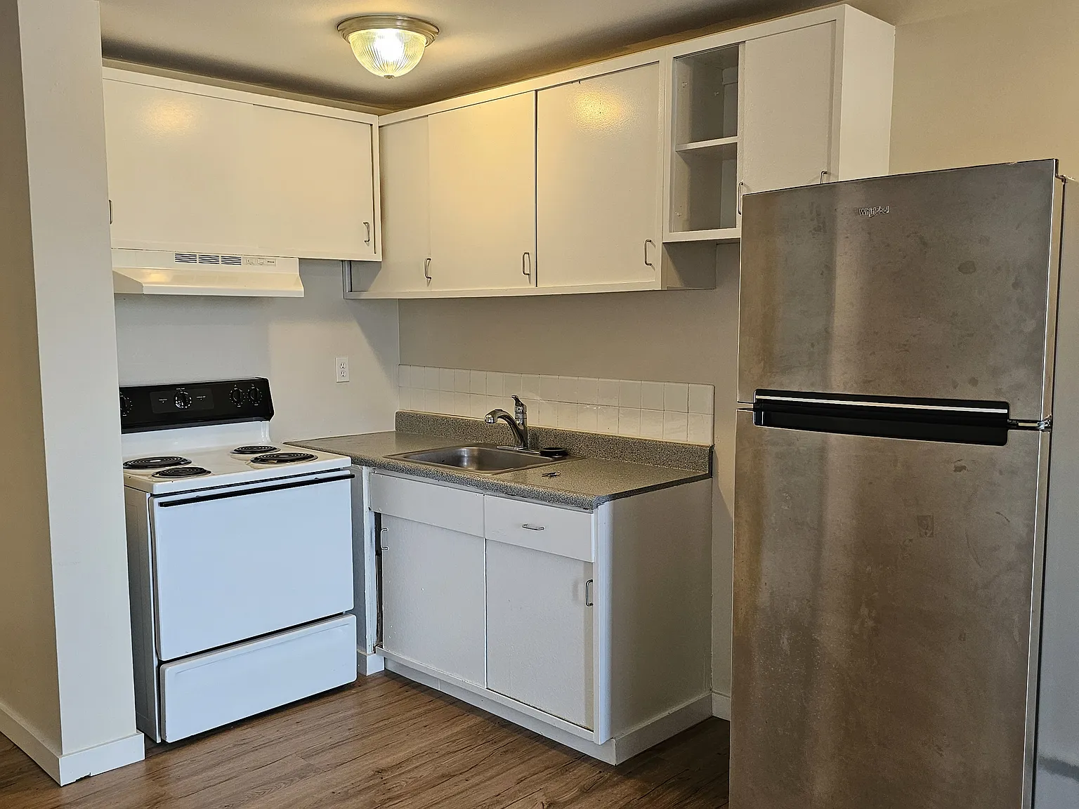 1315 S Judkins St — Photo 2