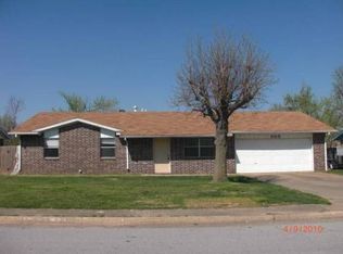 800 Betty St, Springdale, AR 72762