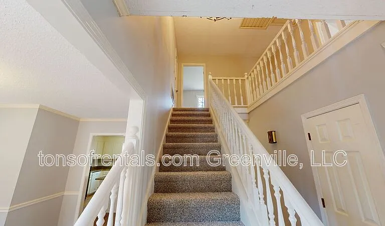 710 Stallings Rd — Photo 10