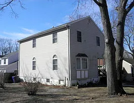 845 Sterling Ave photo 1