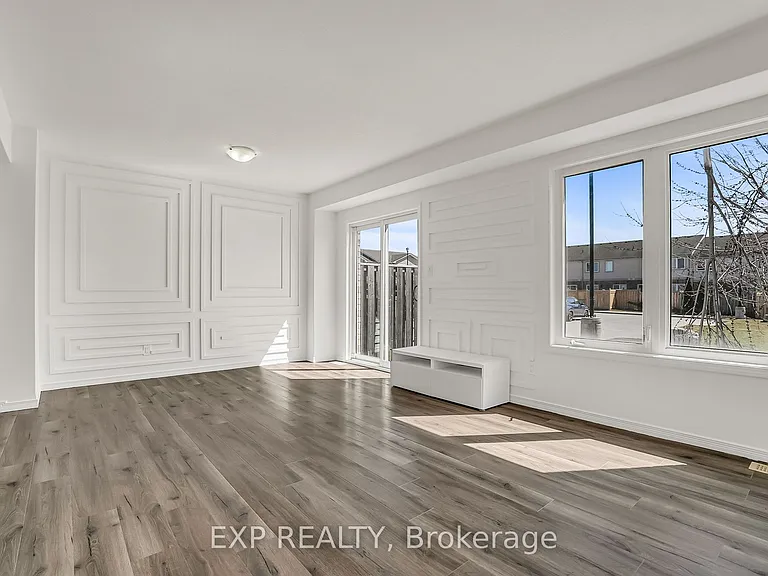 75 Prince William Way #6 — Photo 17
