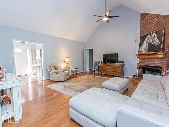 4th image of 2753 Ashton Hill Dr