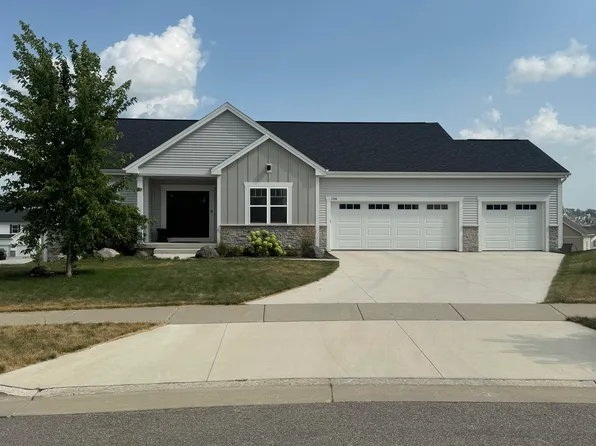 356 Humble Cir, Oregon, WI 53575