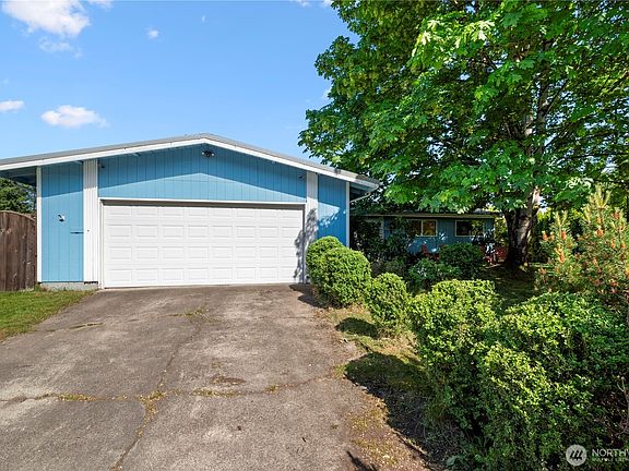 2nd image of 22412 110th Avenue SE