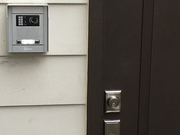 2nd image of 1213 N Randolph St #4