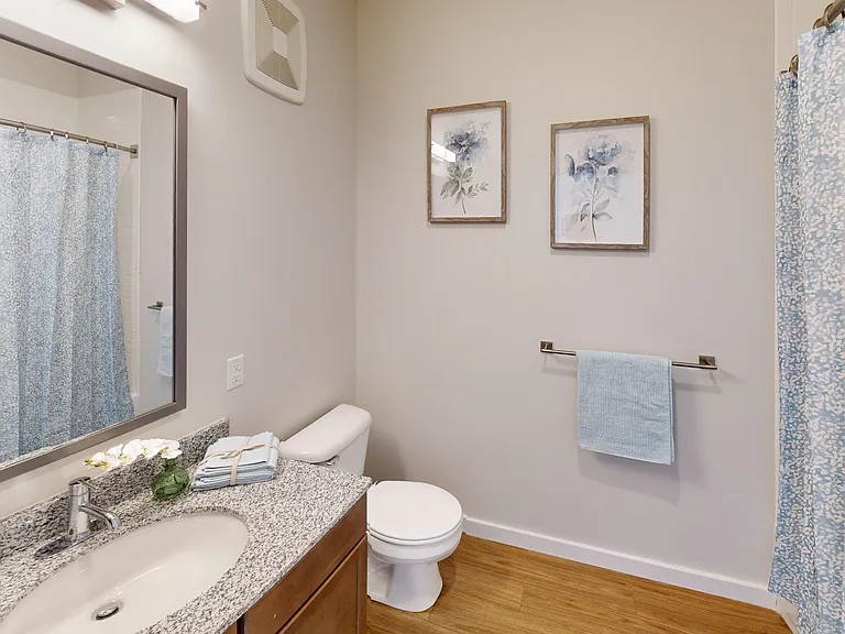 The Landing Apartments — Photo 7