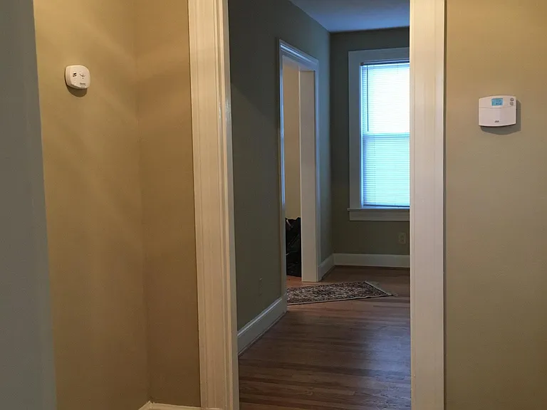 1011 Estes Rd — Photo 10