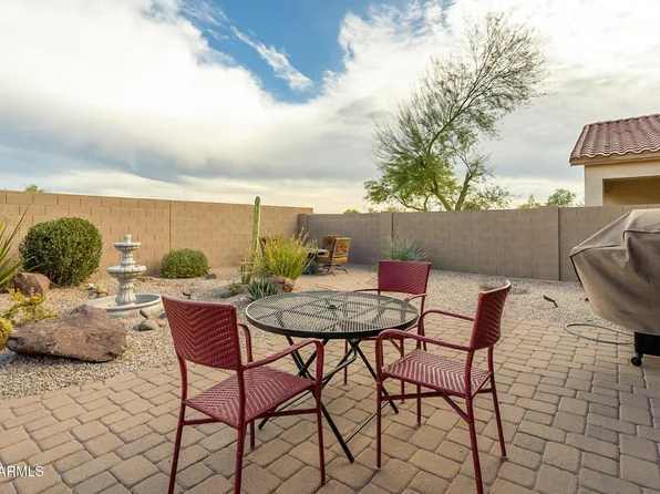 926 E CIERRA Circle, San Tan Valley, AZ 85143