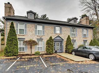 3809 Chamberlain Ln APT A, Louisville, KY