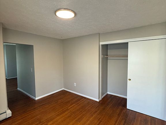 4th image of 18 Cambridge St Unit 2