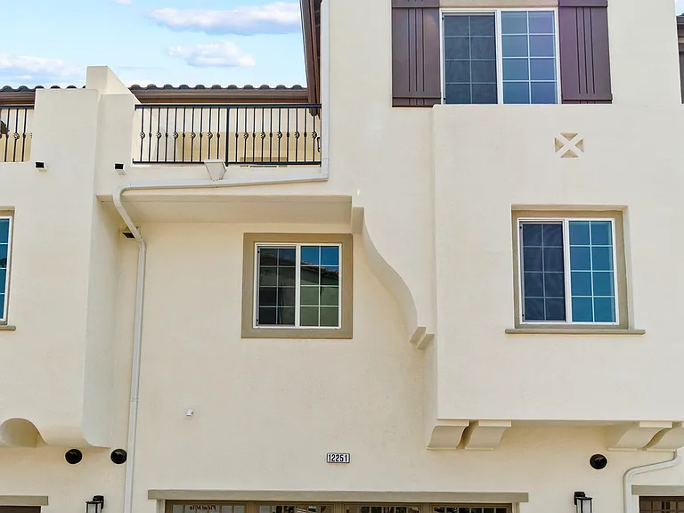 4230 S Hibiscus Paseo #90 — Photo 4