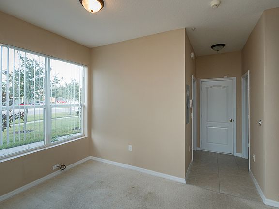 4th image of 1553 Broken Oak Dr