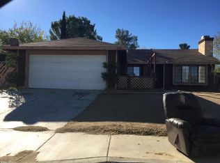 1820 E Avenue R2, Palmdale, CA 93550