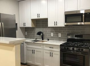 489 N Armistead St APT T1, Alexandria, VA 22312