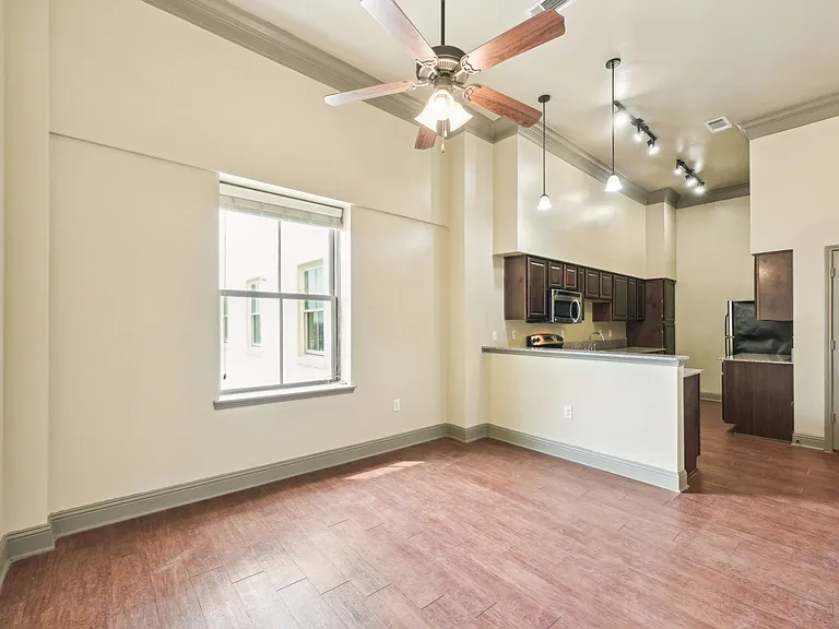 2101 Church Street — Photo 161