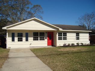 324 W Sale Rd, LAKE CHARLES, LA 70605