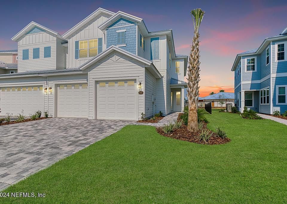 1st image of 475 Marquesa Cir