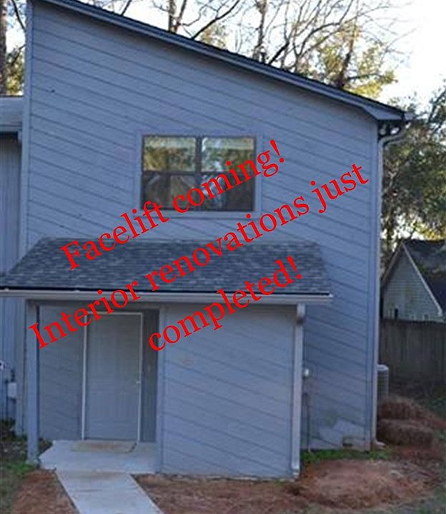 1st image of 2413 Ryan Pl