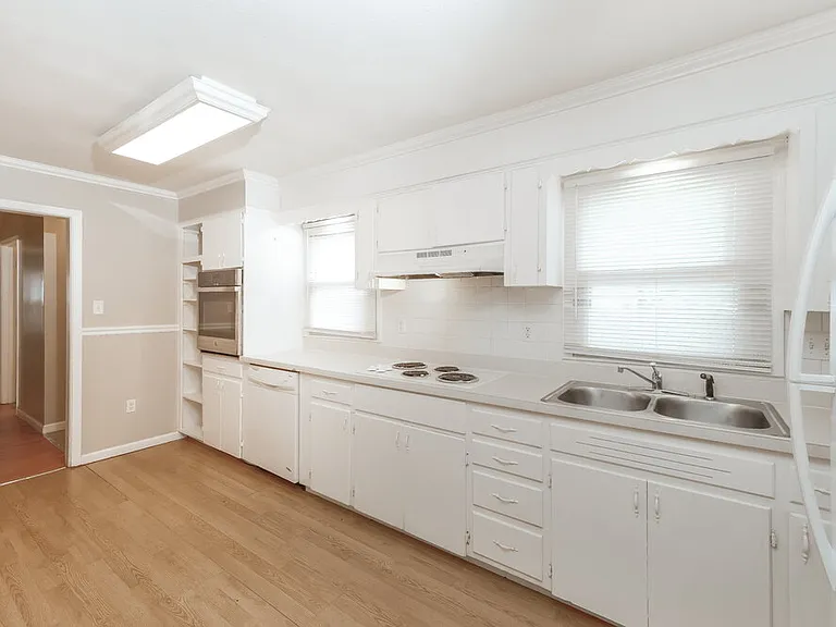 2125 NE Gaddy Rd — Photo 8