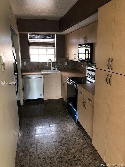 1st image of 2254 SE 27th Dr #201