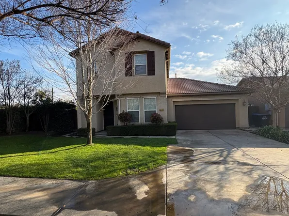 3310 N Tilden Ct, Visalia, CA 93291
