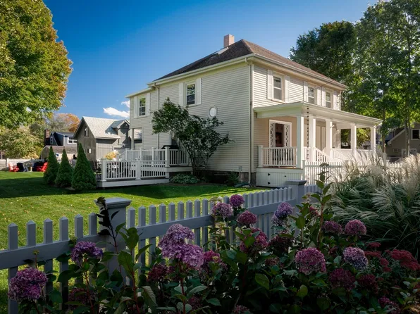 583 Essex St, Beverly, MA 01915