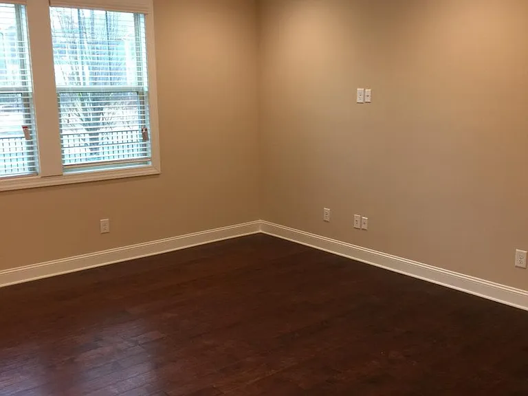 1036 Cotulla Dr — Photo 4