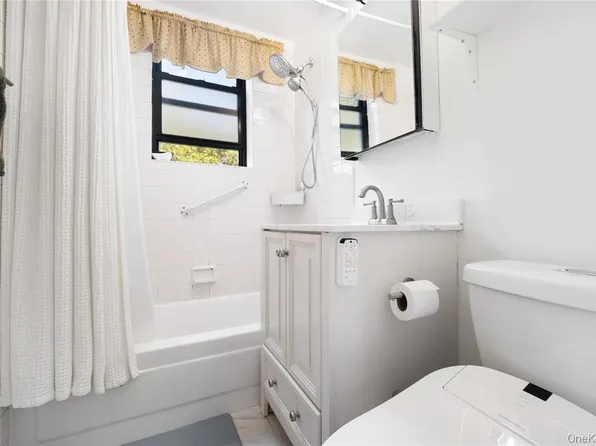 47-22 215th Place image 18 of 18