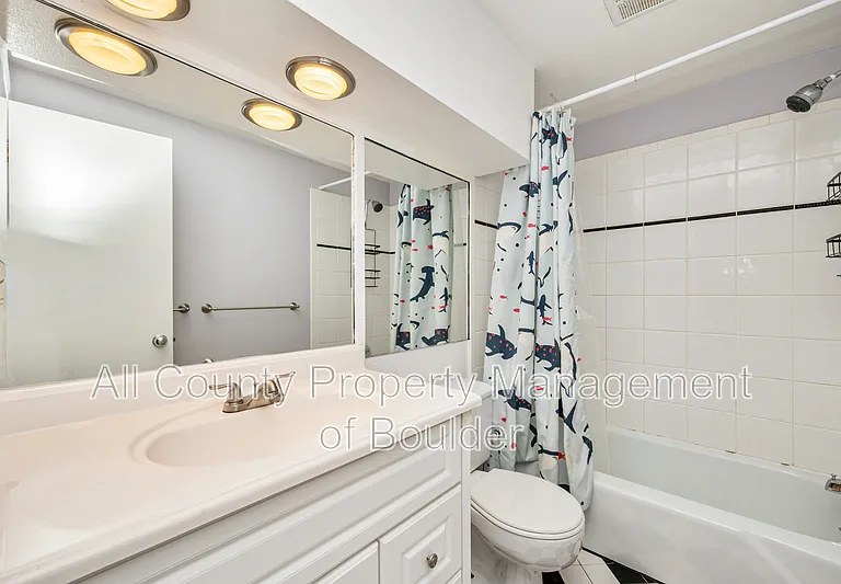 745 Thomas Dr #19 — Photo 14