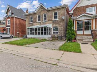 32 Arthur St, Brant, ON N3S 0B8
