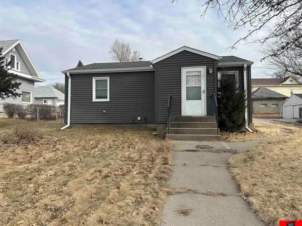 532 N Lincoln St, West Point, NE 68788