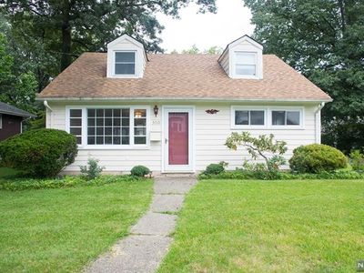 360 Mountain Ave, Washington Township, NJ, 07676