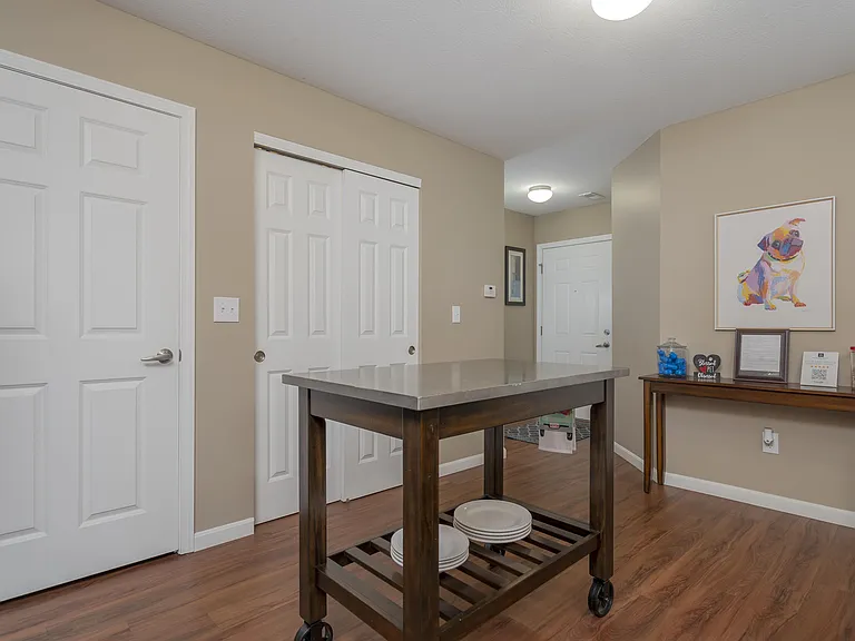 Bedford Place Apartments — Photo 19
