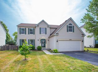 2010 Kingsbury Estates Dr, Plainfield, IL 60586