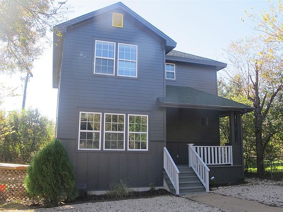 2nd image of 2805 E 22nd St #B