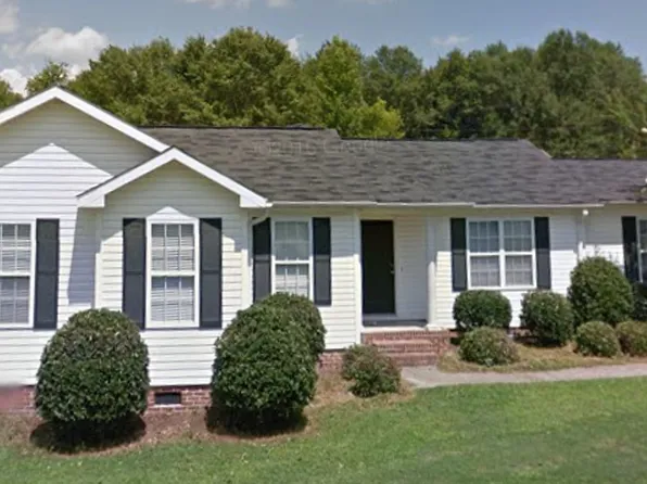 108 Gwinn St, Simpsonville, SC 29681
