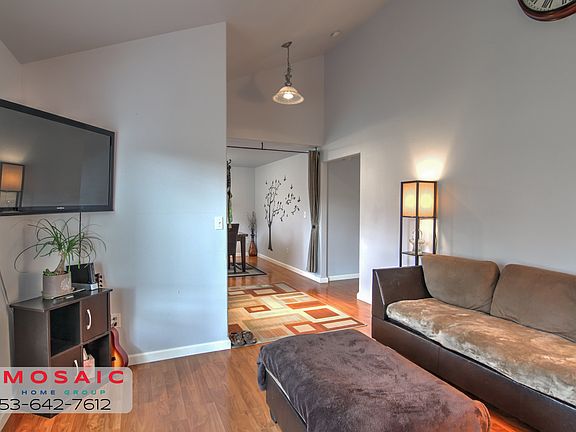 5th image of 154 131st St E