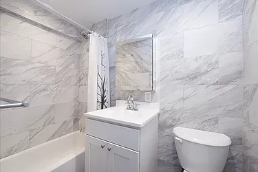 Rented by R New York