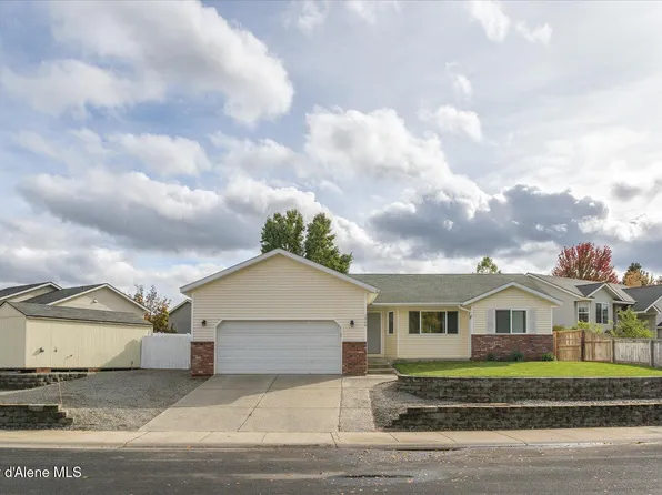 1960 N Foxglove Ln, Post Falls, ID 83854