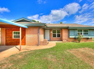 1108 Shalimar Dr, Del City, OK 73115