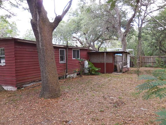 2nd image of 1551 NE 169th Ct