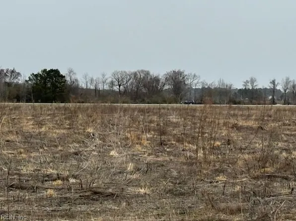 15 Caratoke Hwy, Moyock, NC 27958