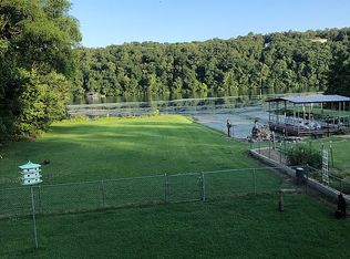 1049 State Highway 176, Rockaway Beach, MO 65740